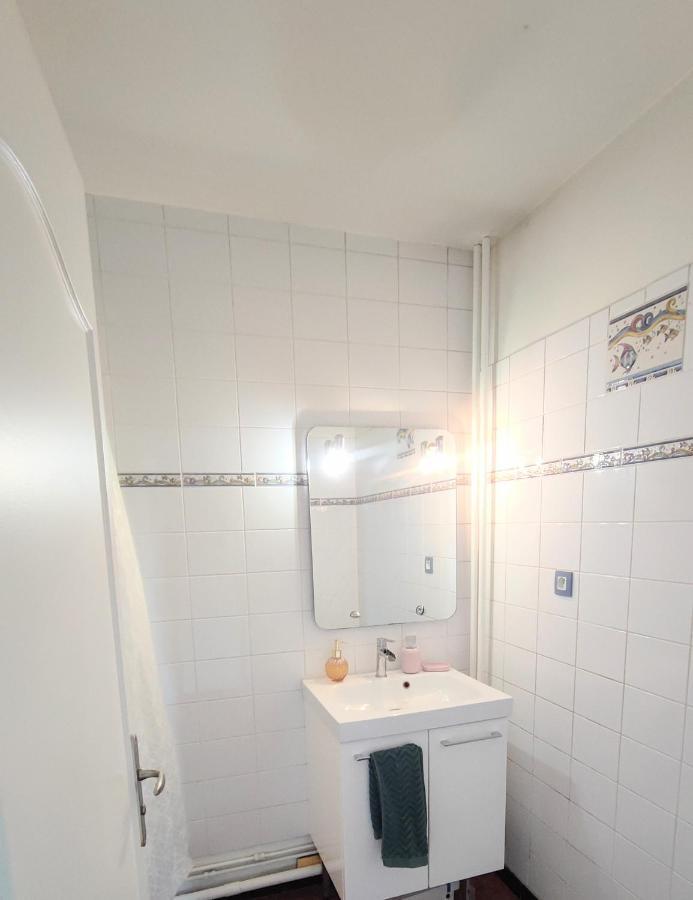 Bel Appartement Entre Disney Land Et Paris Chelles  Bagian luar foto